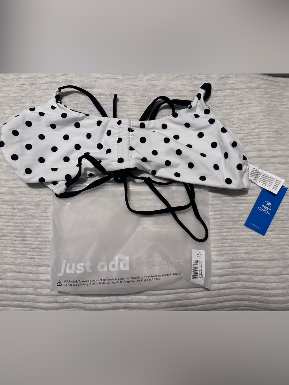 Cupshe Black and White Striped/ polka dot reversible Bikini Top